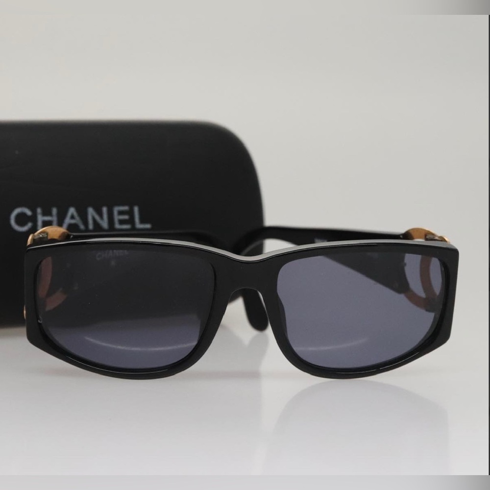 CHANEL Black and Blue Sunglasses with Rectangular Frame